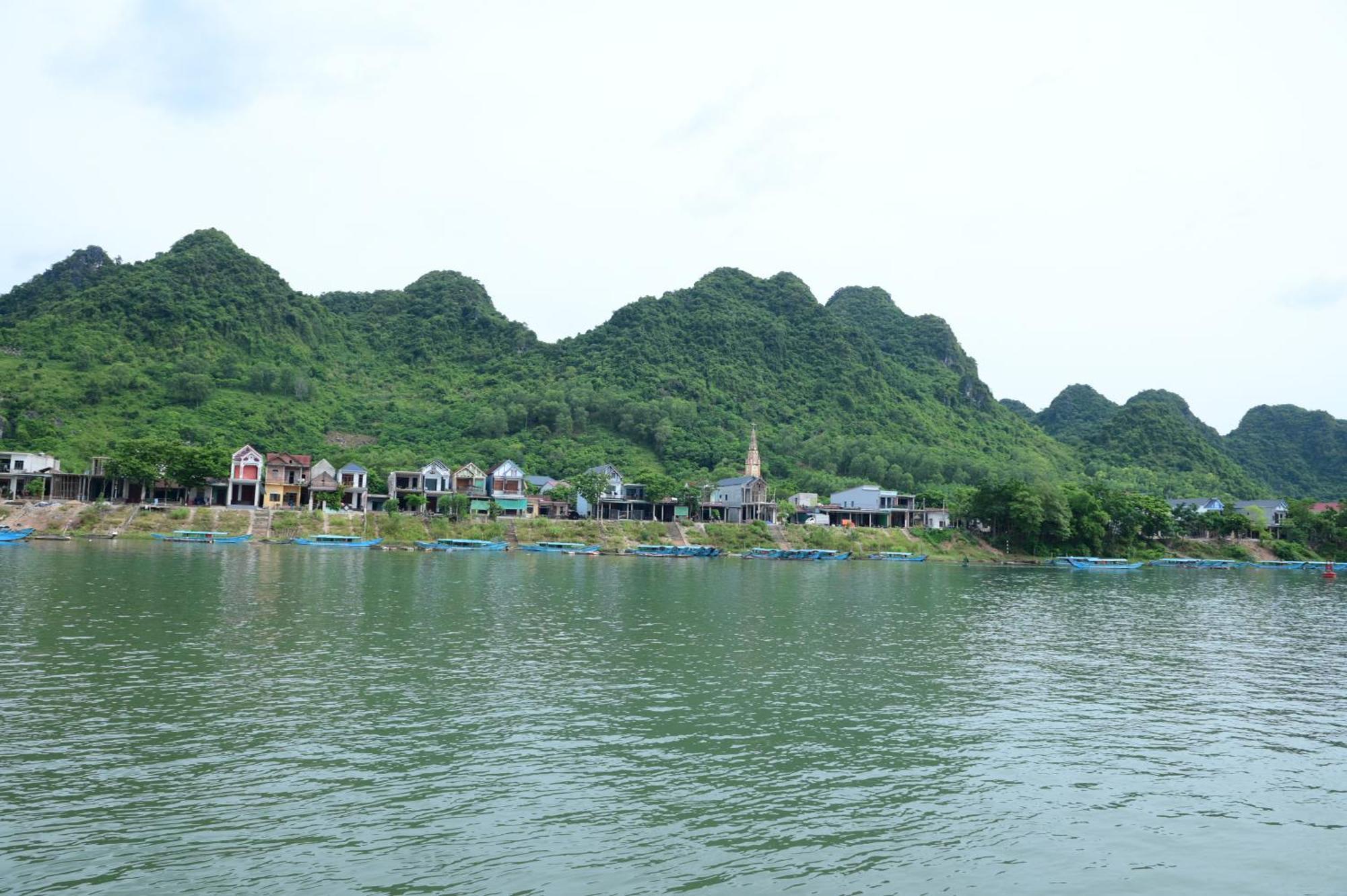 Restful River Bungalow 퐁냐 외부 사진